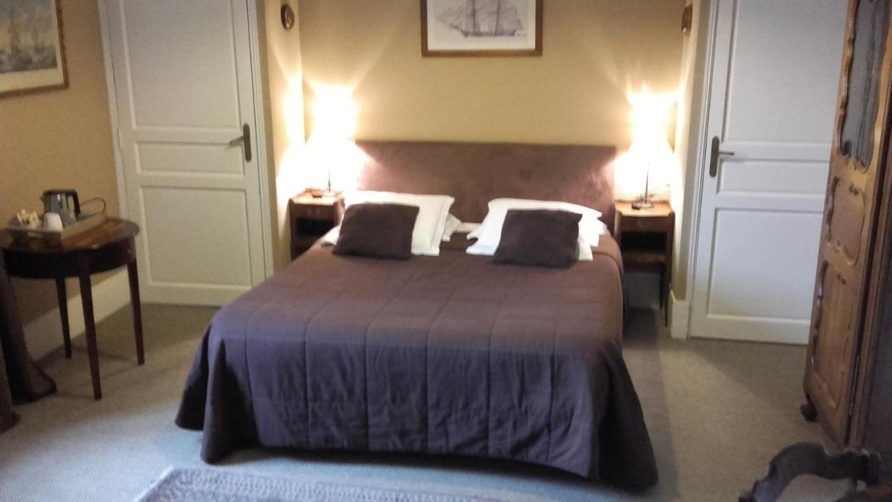 Manoir De La Baronnie Bed and Breakfast Σεν Μαλό Εξωτερικό φωτογραφία
