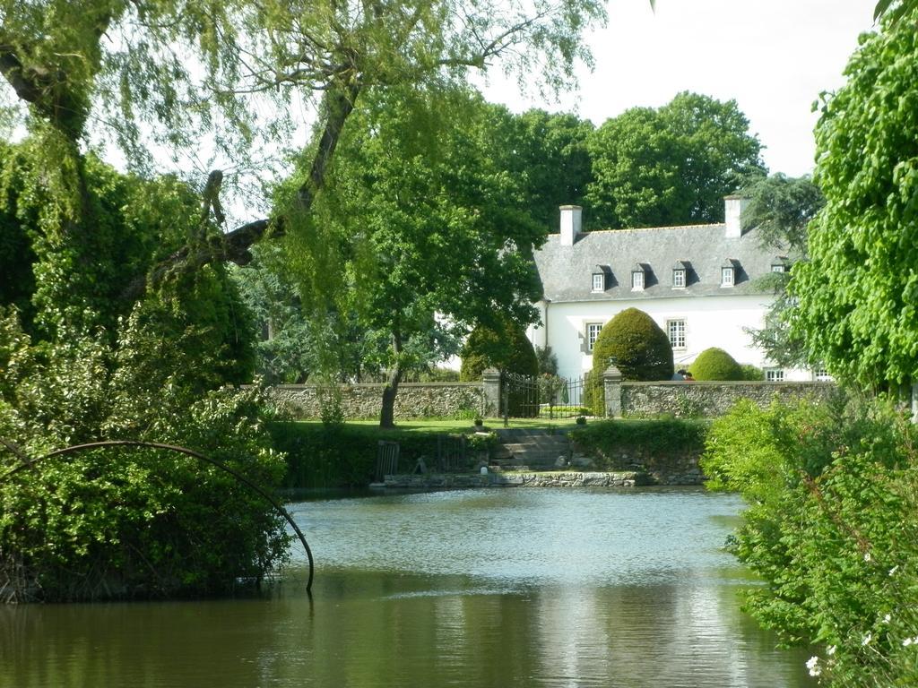 Manoir De La Baronnie Bed and Breakfast Σεν Μαλό Εξωτερικό φωτογραφία